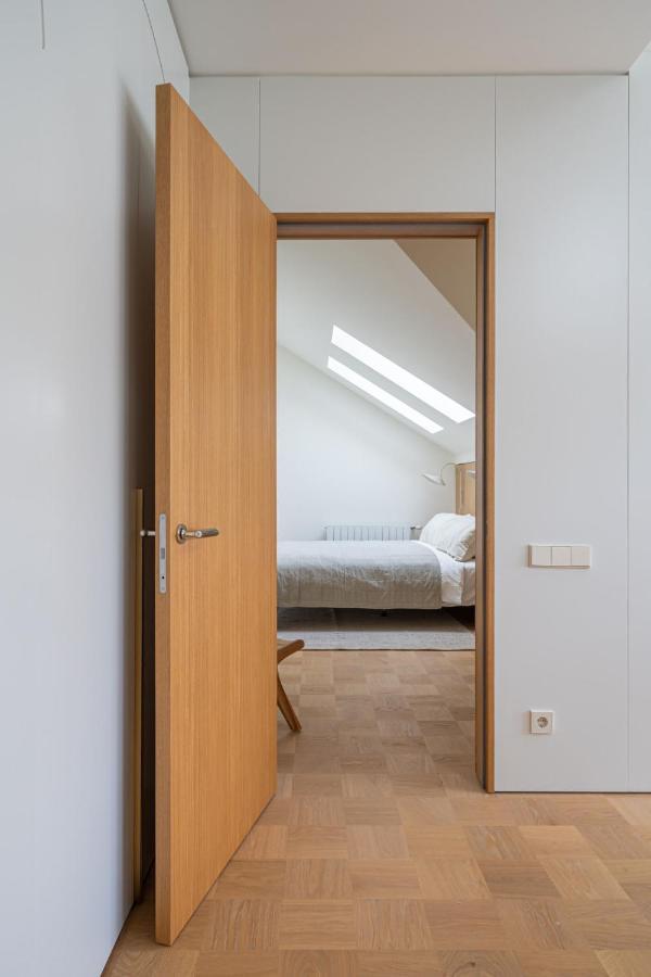 Bright Designer Apartment In City Centre Рига Екстериор снимка